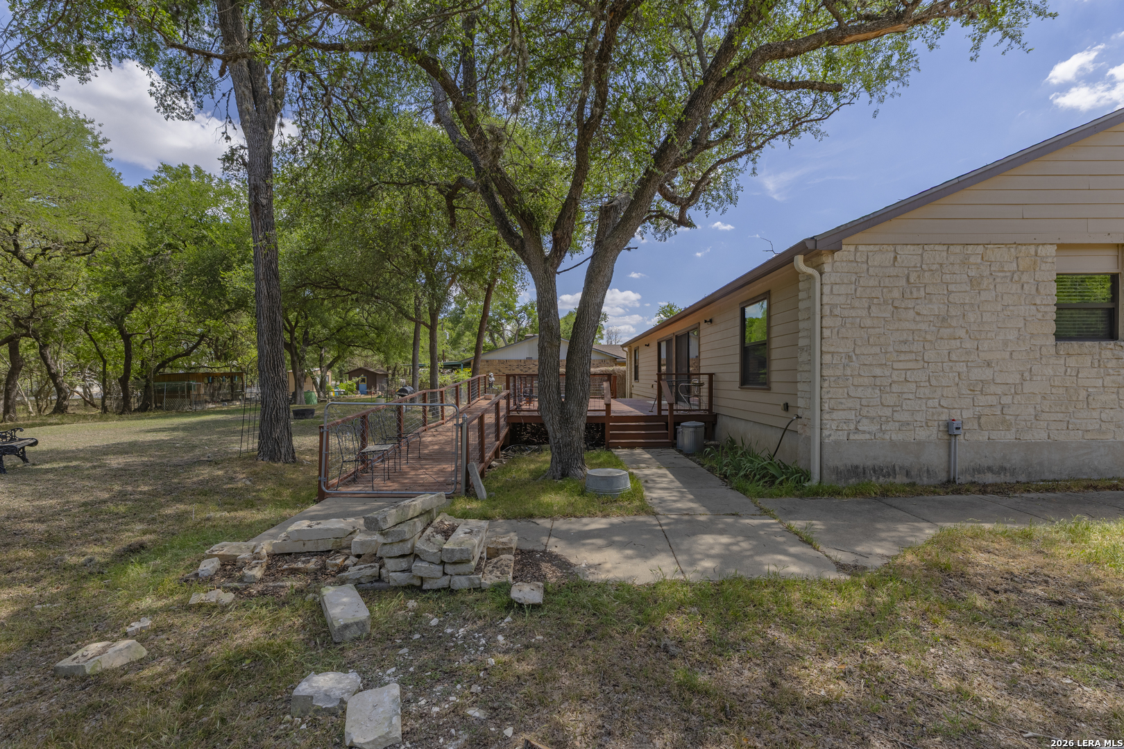 110 Suttles Ave