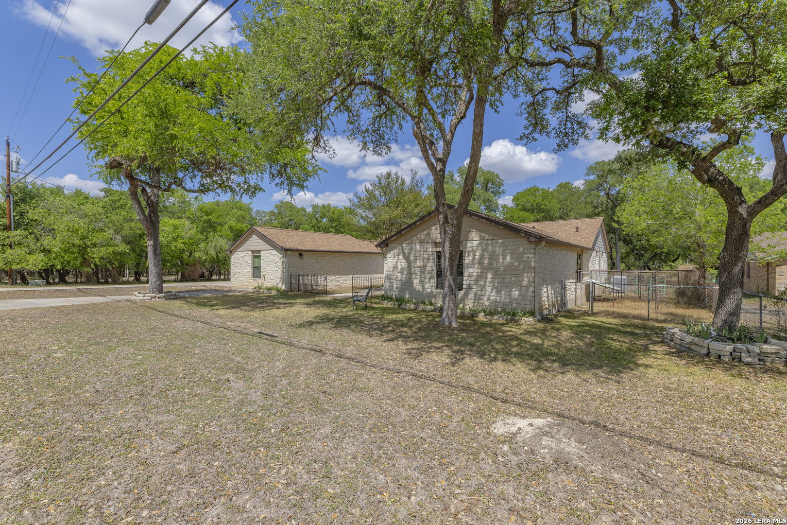110 Suttles Ave