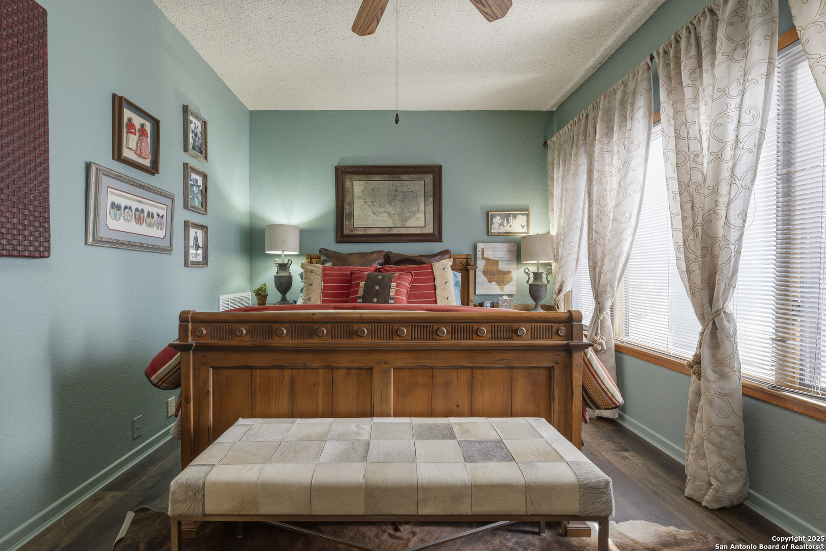 805 N Loop 534 111