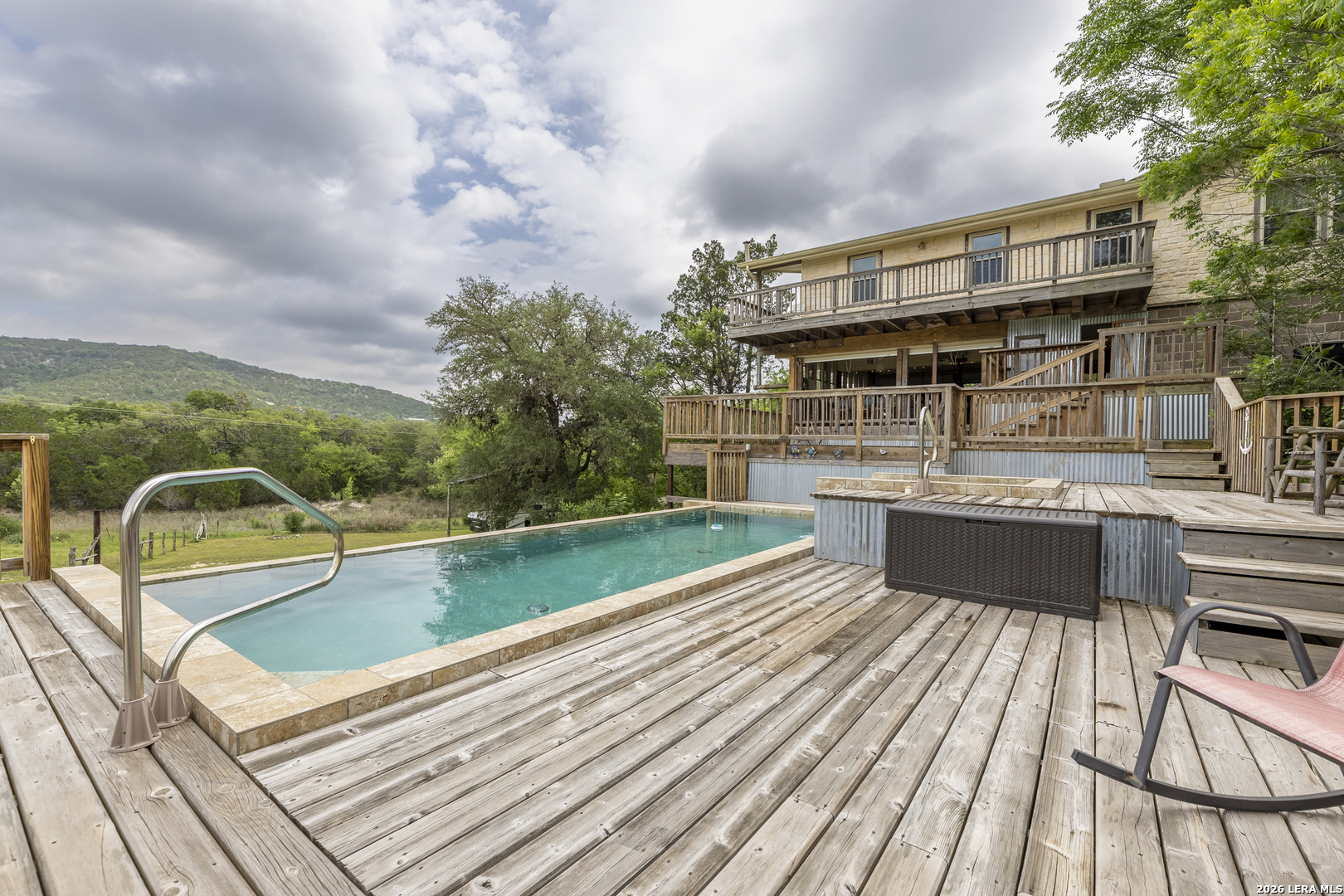 896 Rocky Creek Rd
