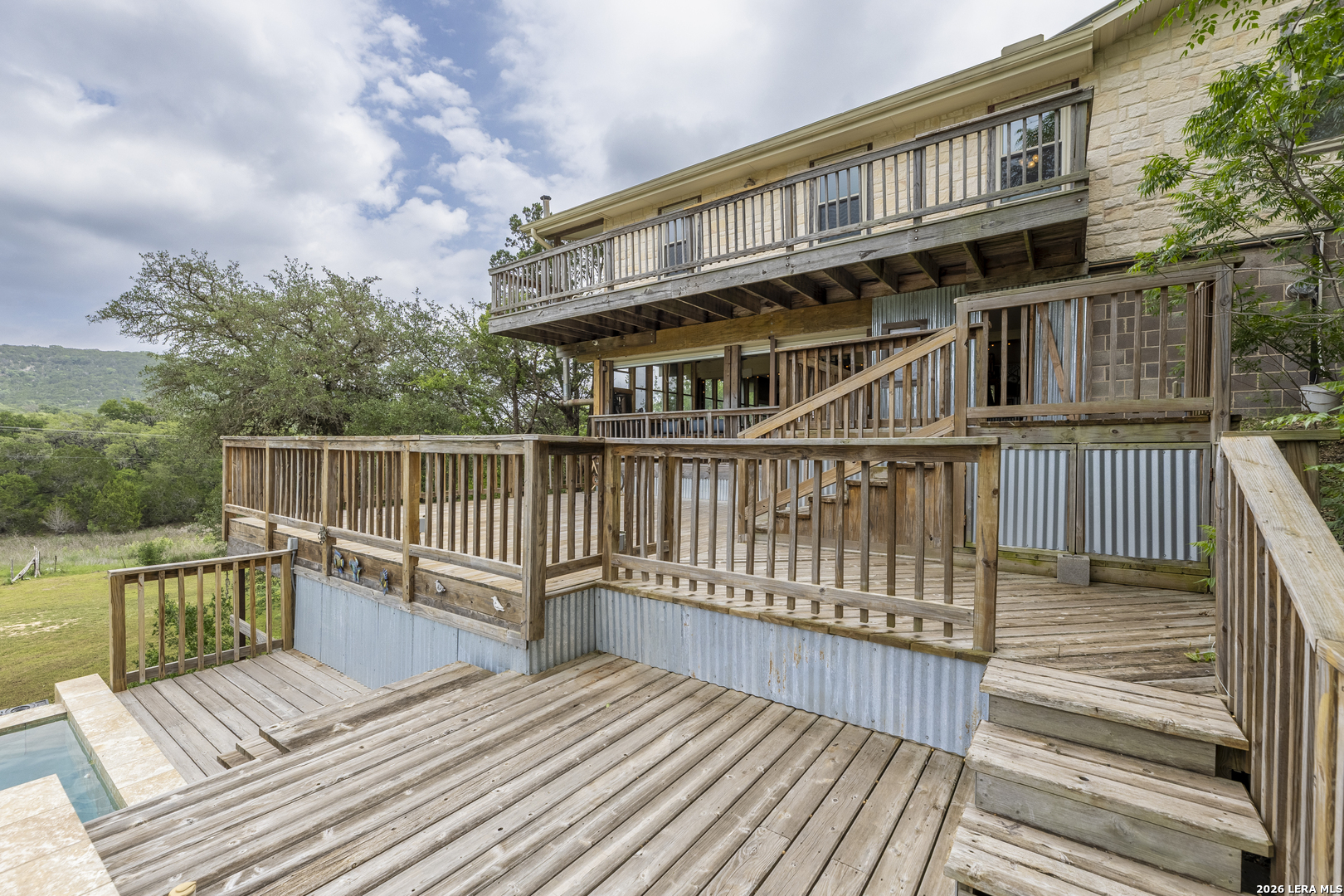 896 Rocky Creek Rd