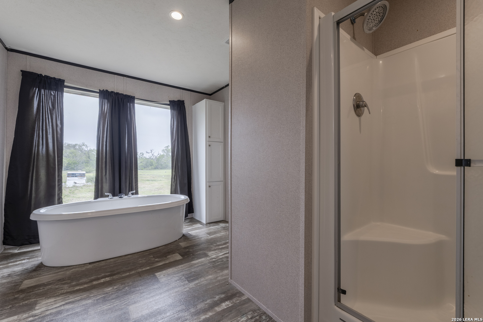 240 Private Road 4653