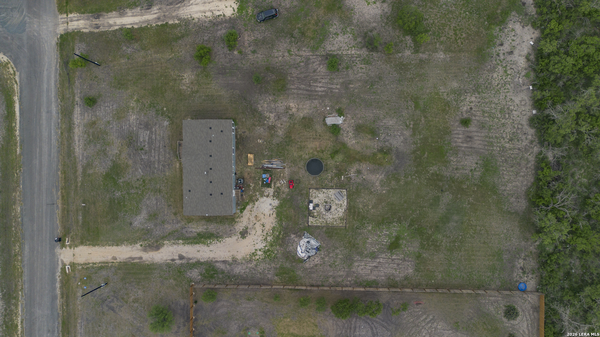 240 Private Road 4653
