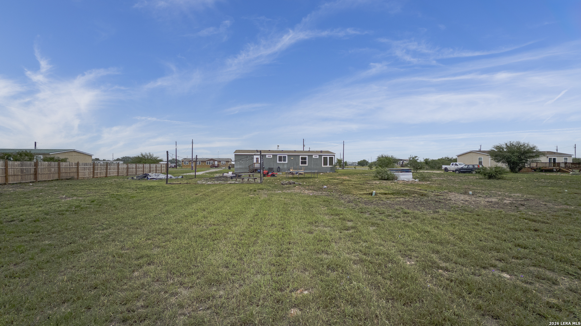 240 Private Road 4653