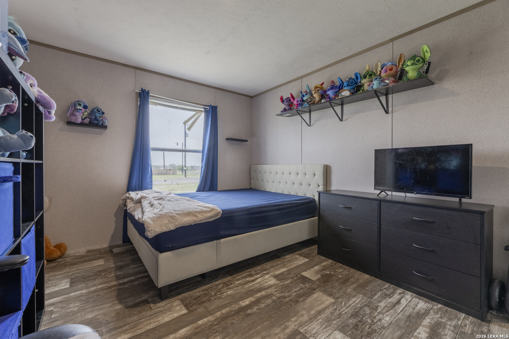 240 Private Road 4653