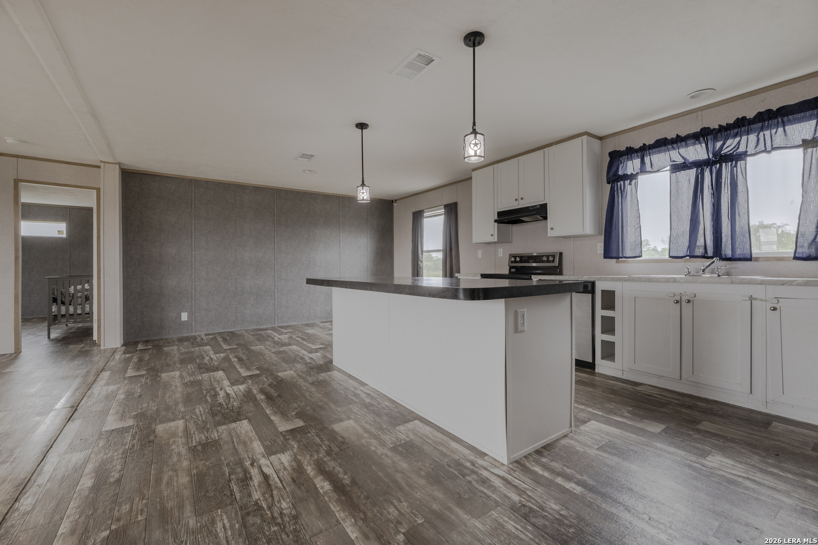 240 Private Road 4653