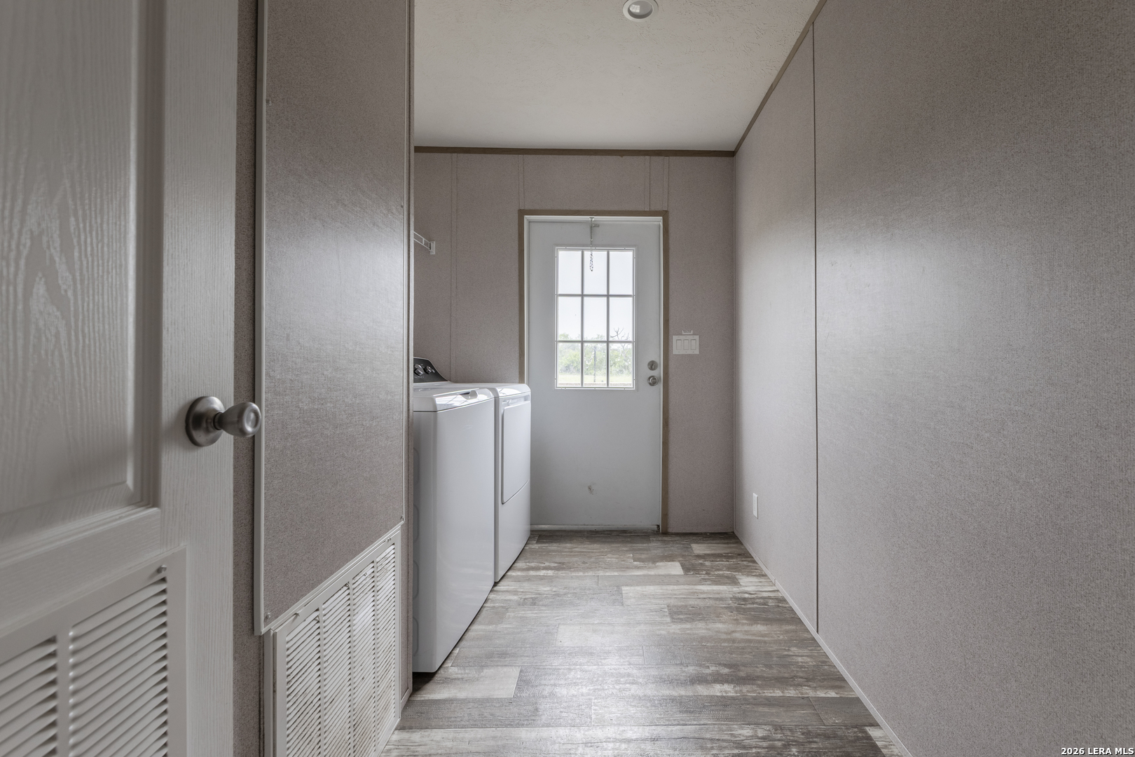 240 Private Road 4653