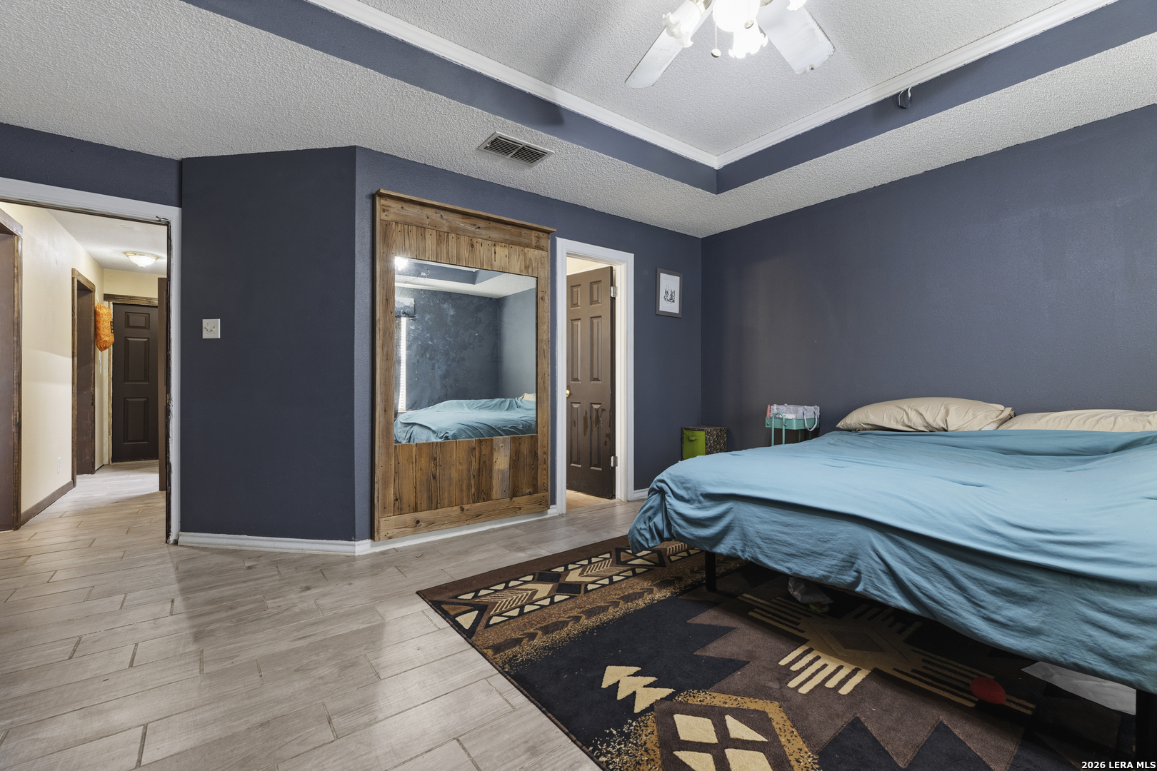 126 WOODLAND DR