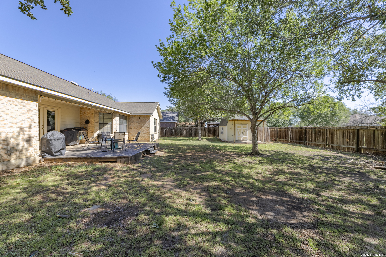126 WOODLAND DR