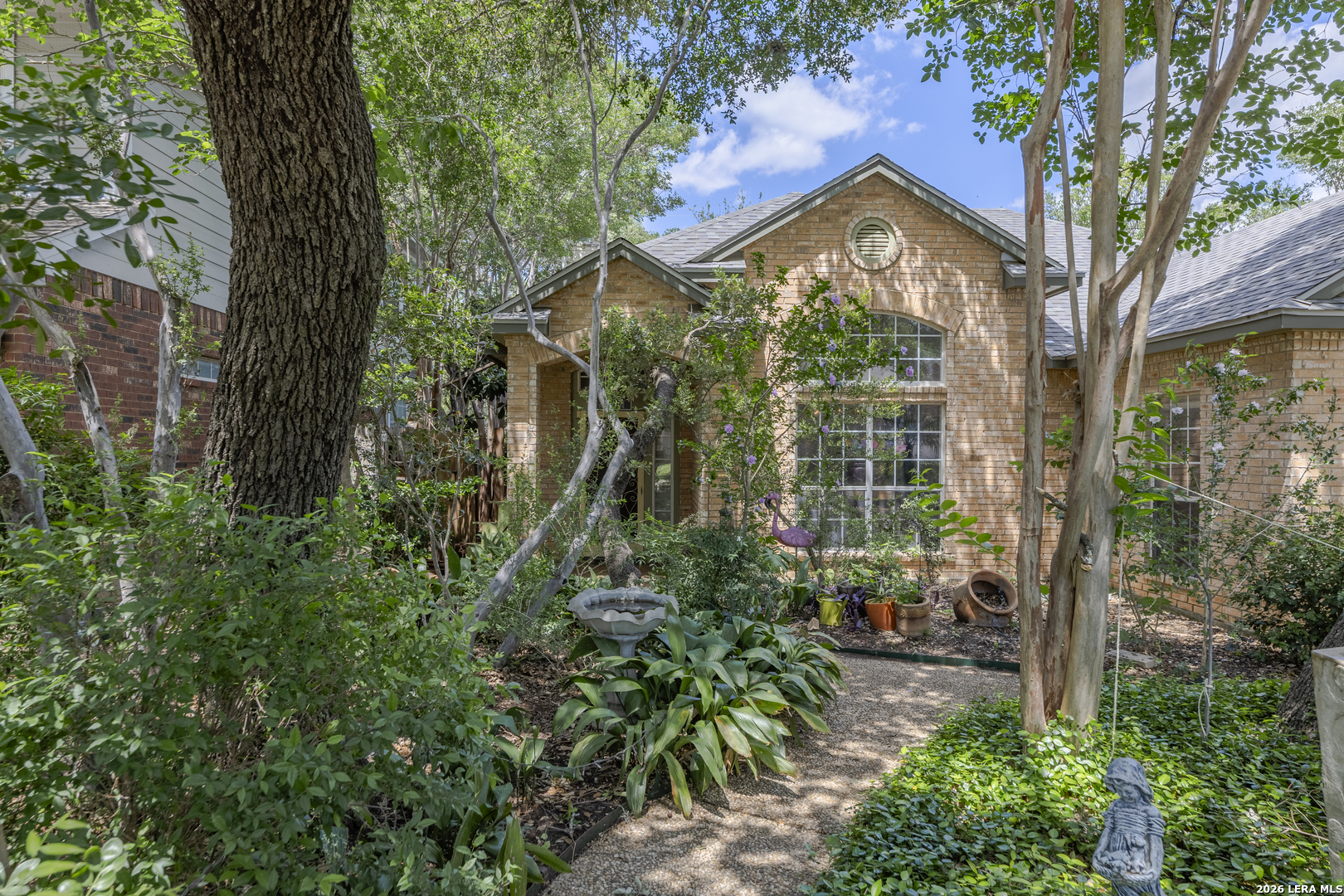 2039 Thicket Trail Dr