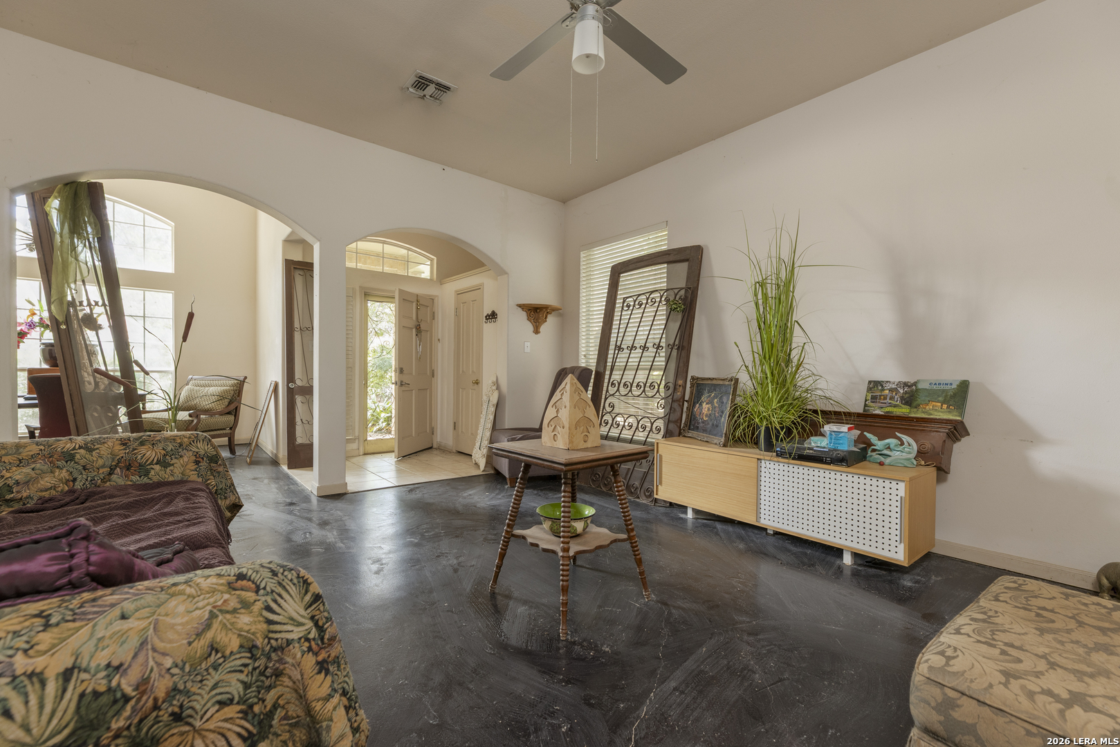 2039 Thicket Trail Dr