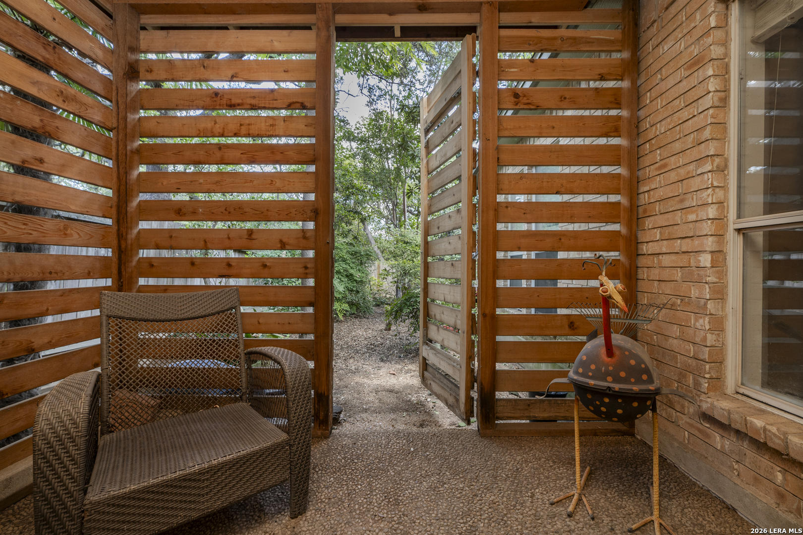 2039 Thicket Trail Dr