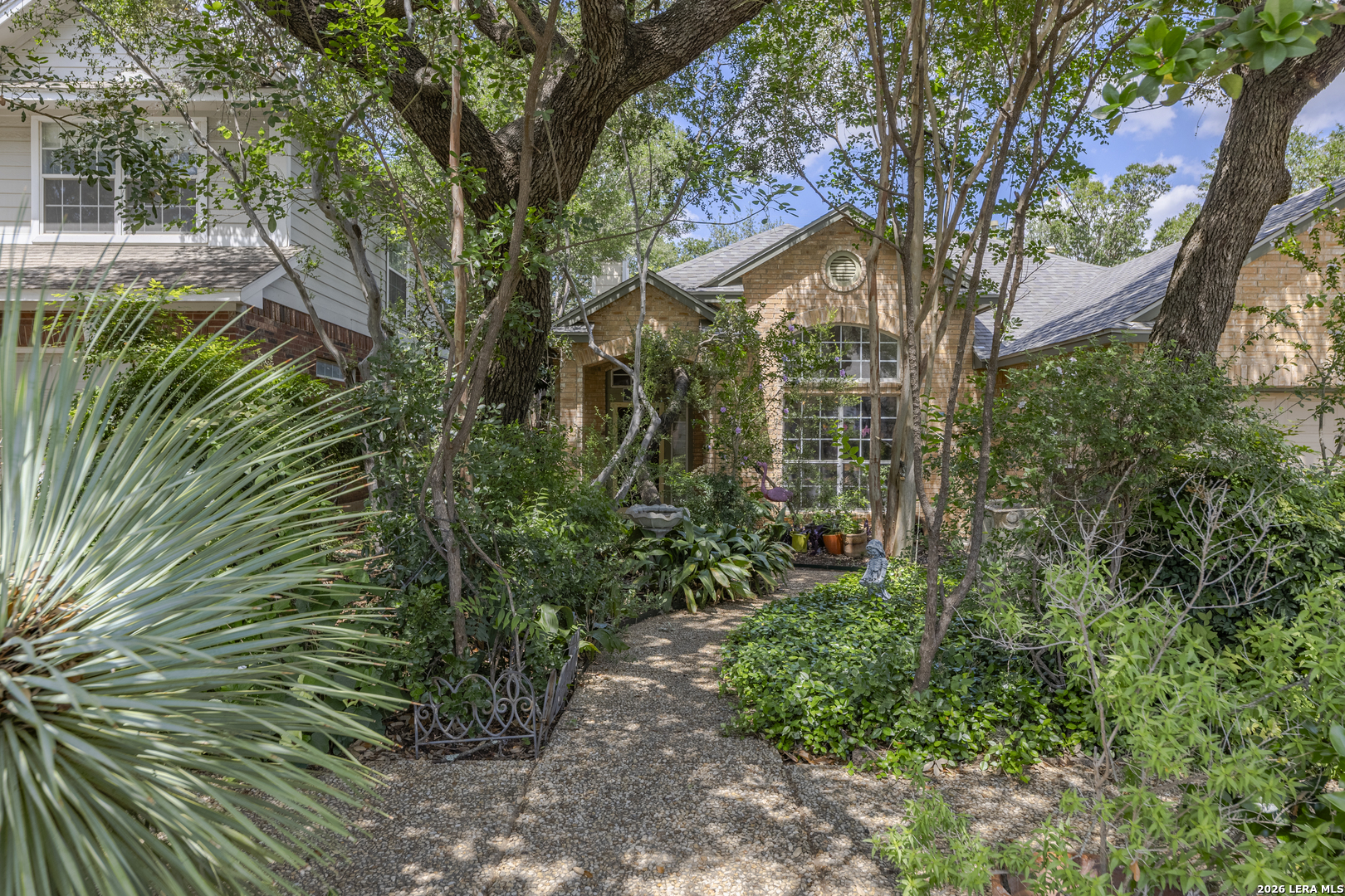 2039 Thicket Trail Dr