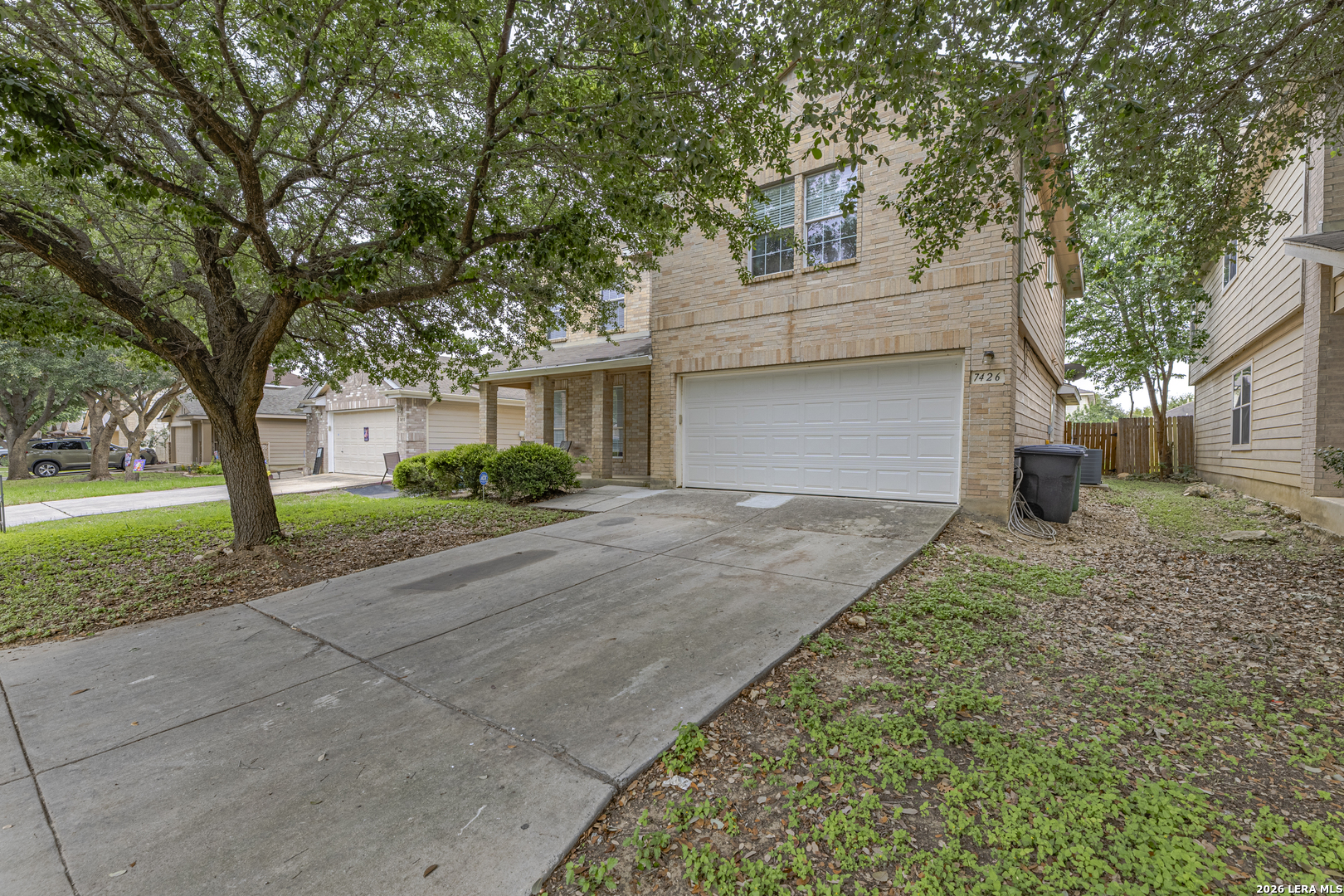 7426 Obbligato Ln