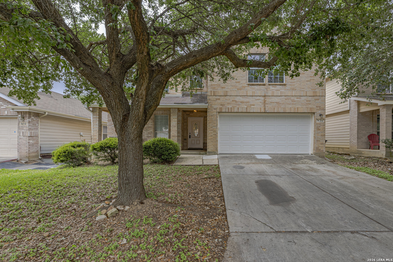 7426 Obbligato Ln