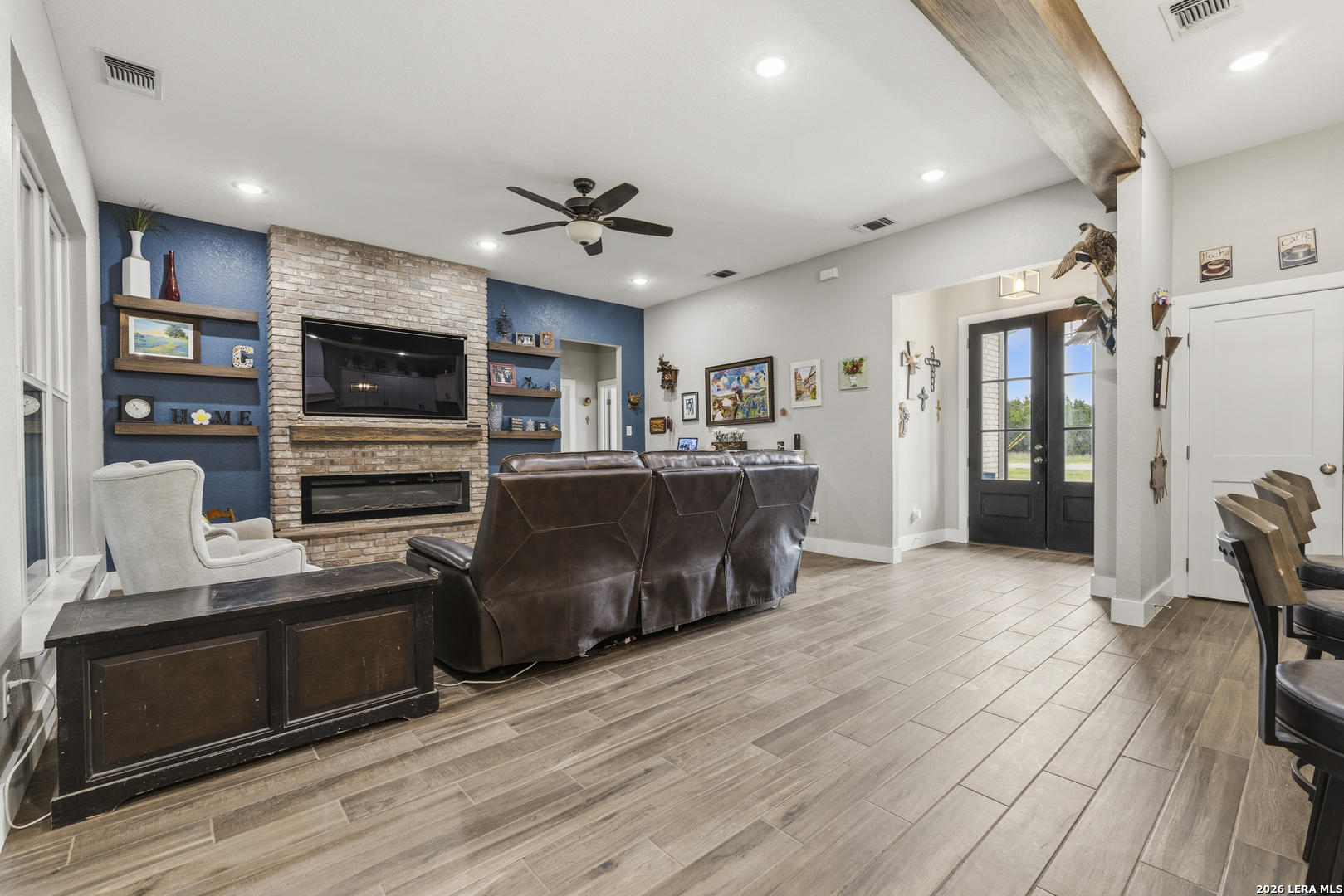 1516 KINGS RANCH RD