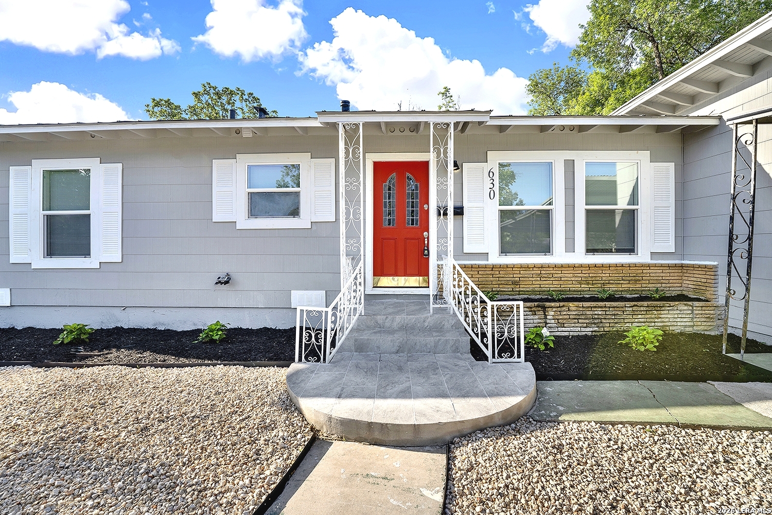 630 Sumner Dr