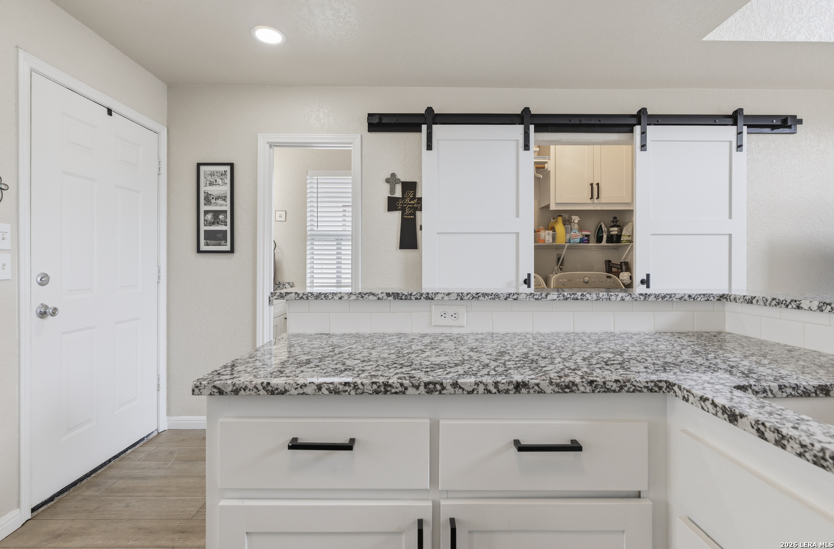 1601 LARSON DR UNIT 2