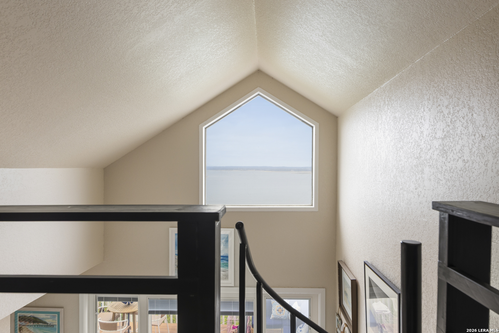 1601 LARSON DR UNIT 2