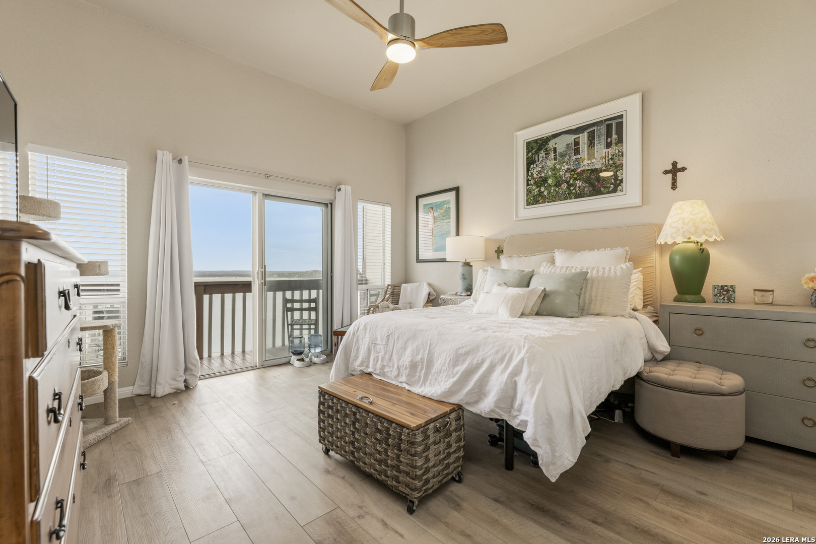 1601 LARSON DR UNIT 2