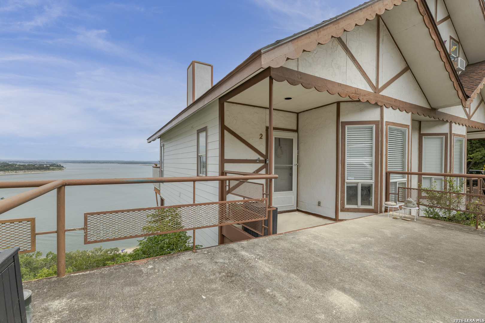 1601 LARSON DR UNIT 2