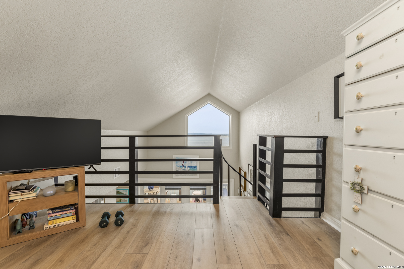 1601 LARSON DR UNIT 2