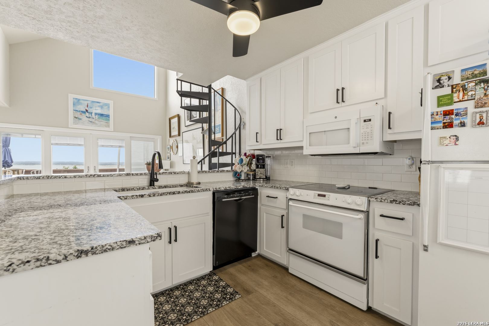 1601 LARSON DR UNIT 2