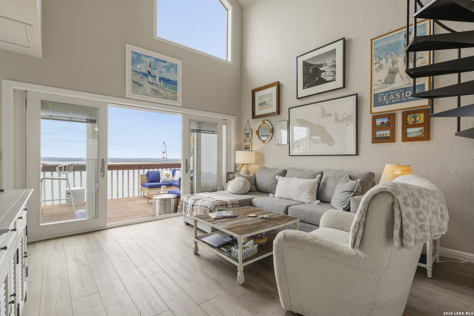 1601 LARSON DR UNIT 2