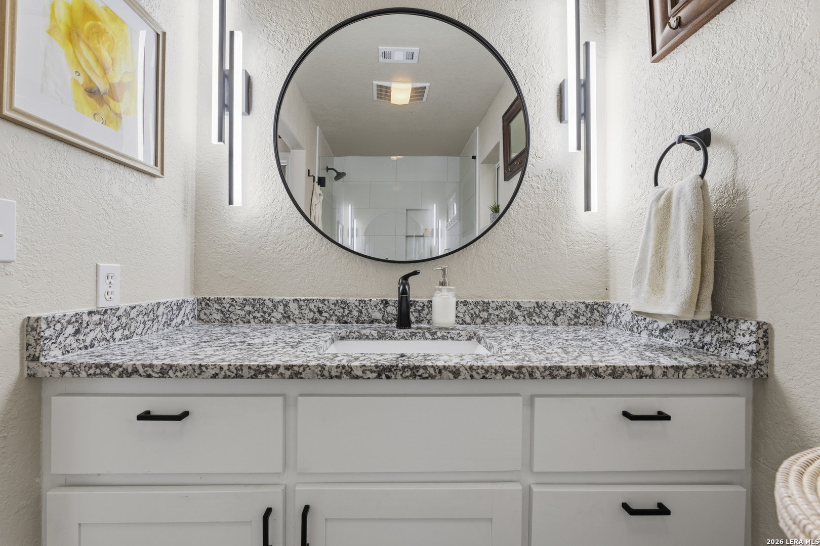 1601 LARSON DR UNIT 2