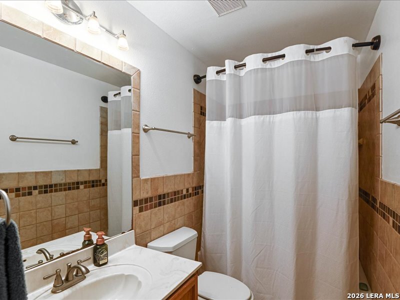 9049 Sarasota Woods