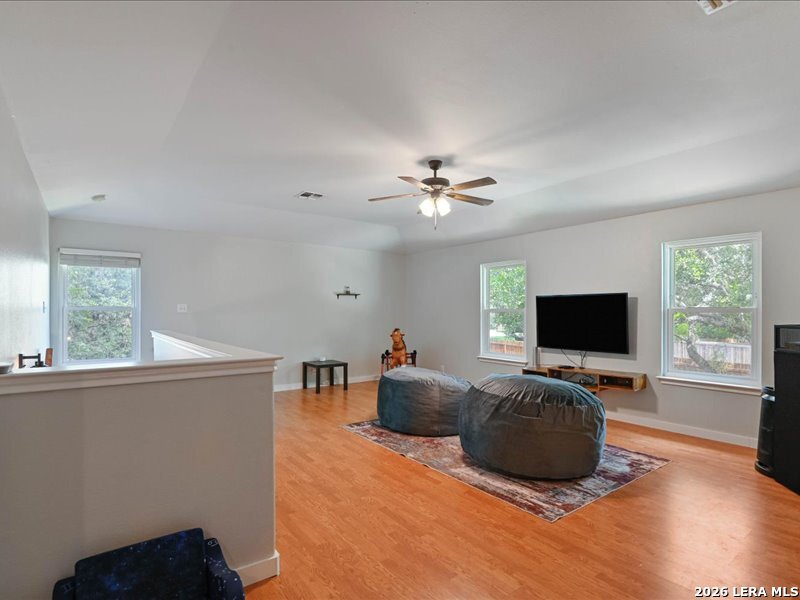 9049 Sarasota Woods