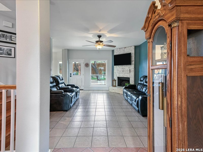9049 Sarasota Woods