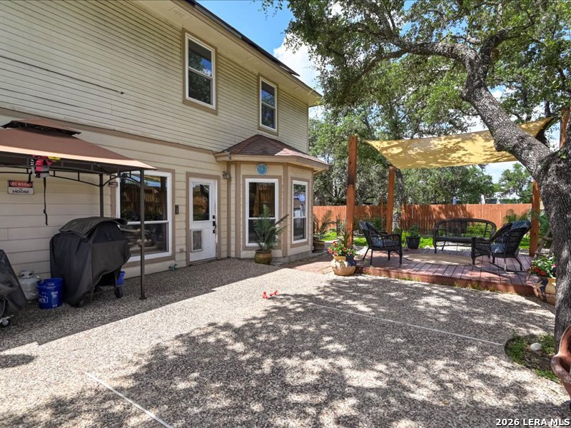 9049 Sarasota Woods