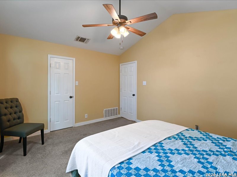 9049 Sarasota Woods