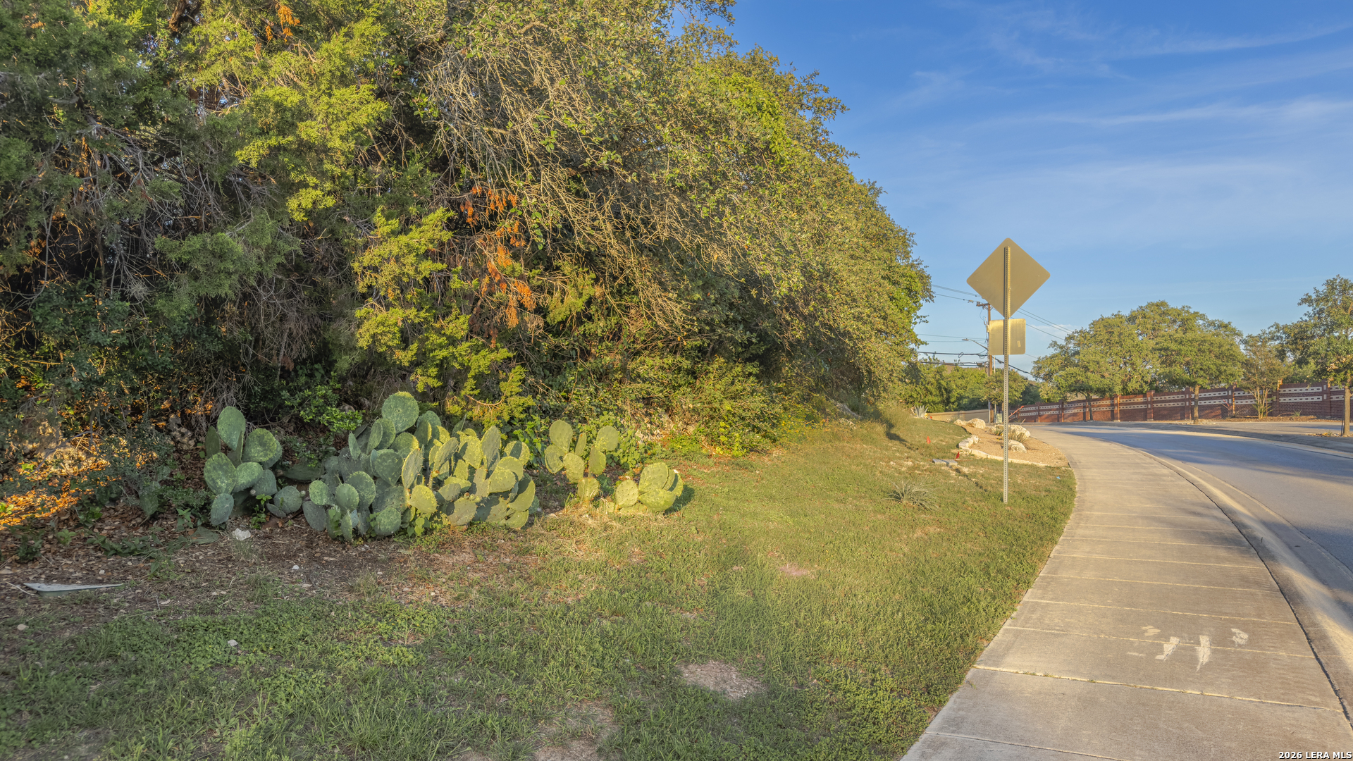 419 KNIGHTS CROSS DR