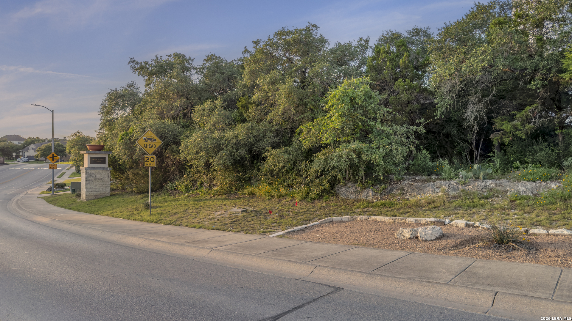 419 KNIGHTS CROSS DR