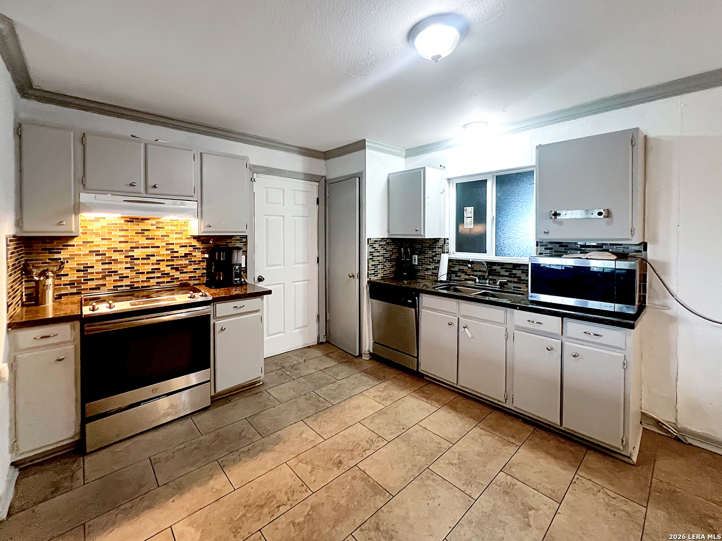 4203 AVENIDA PRIMA ST