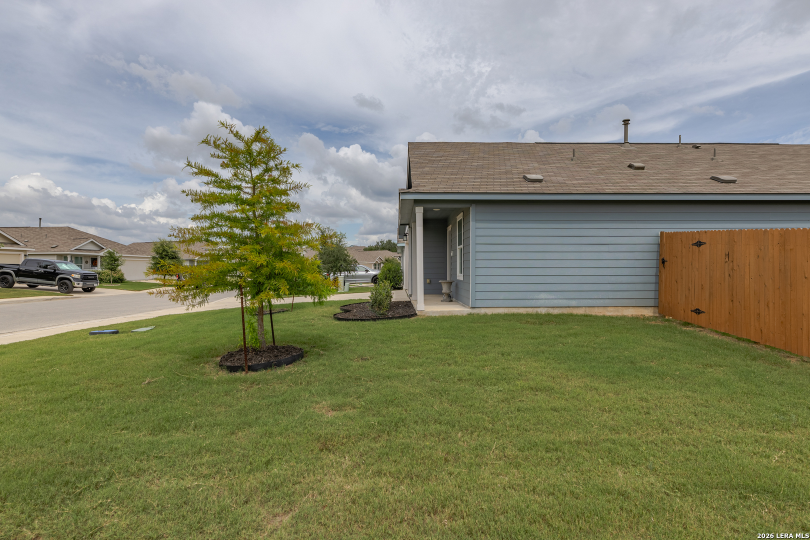 5312 FORBS LN