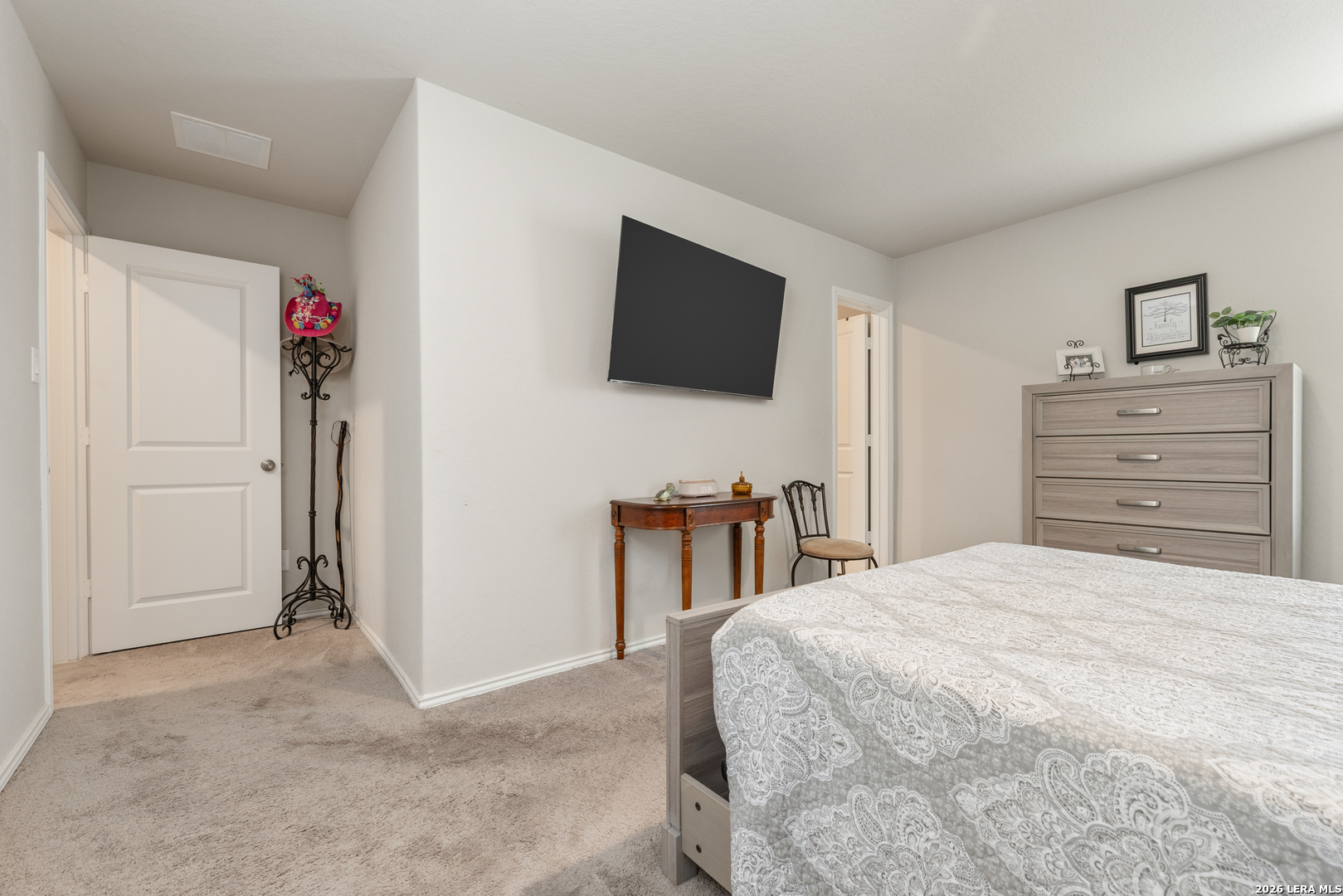 5312 FORBS LN