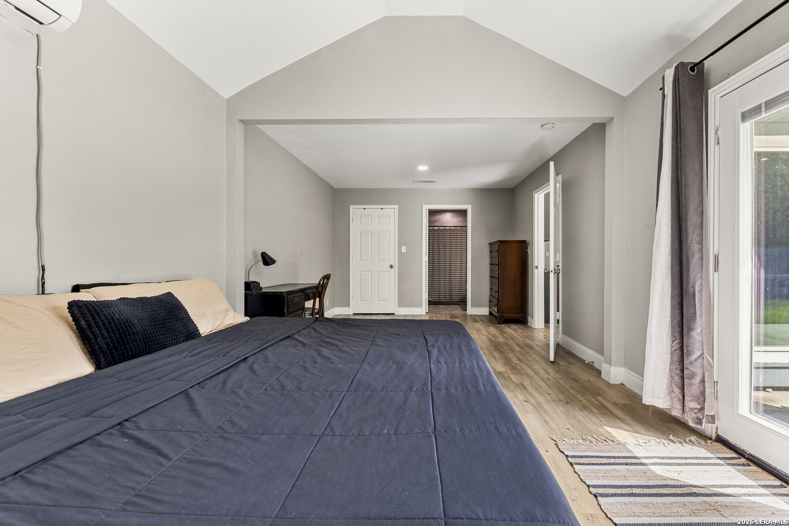 214 LA JOLLA
