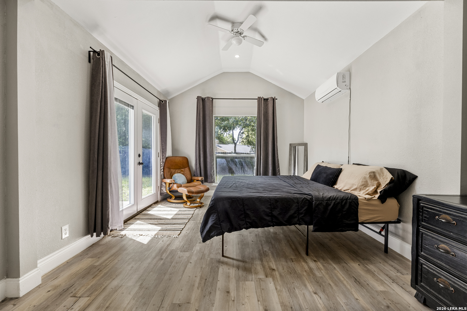 214 LA JOLLA