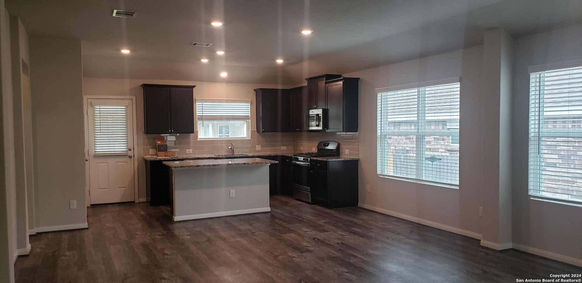 6022 Akin Quay