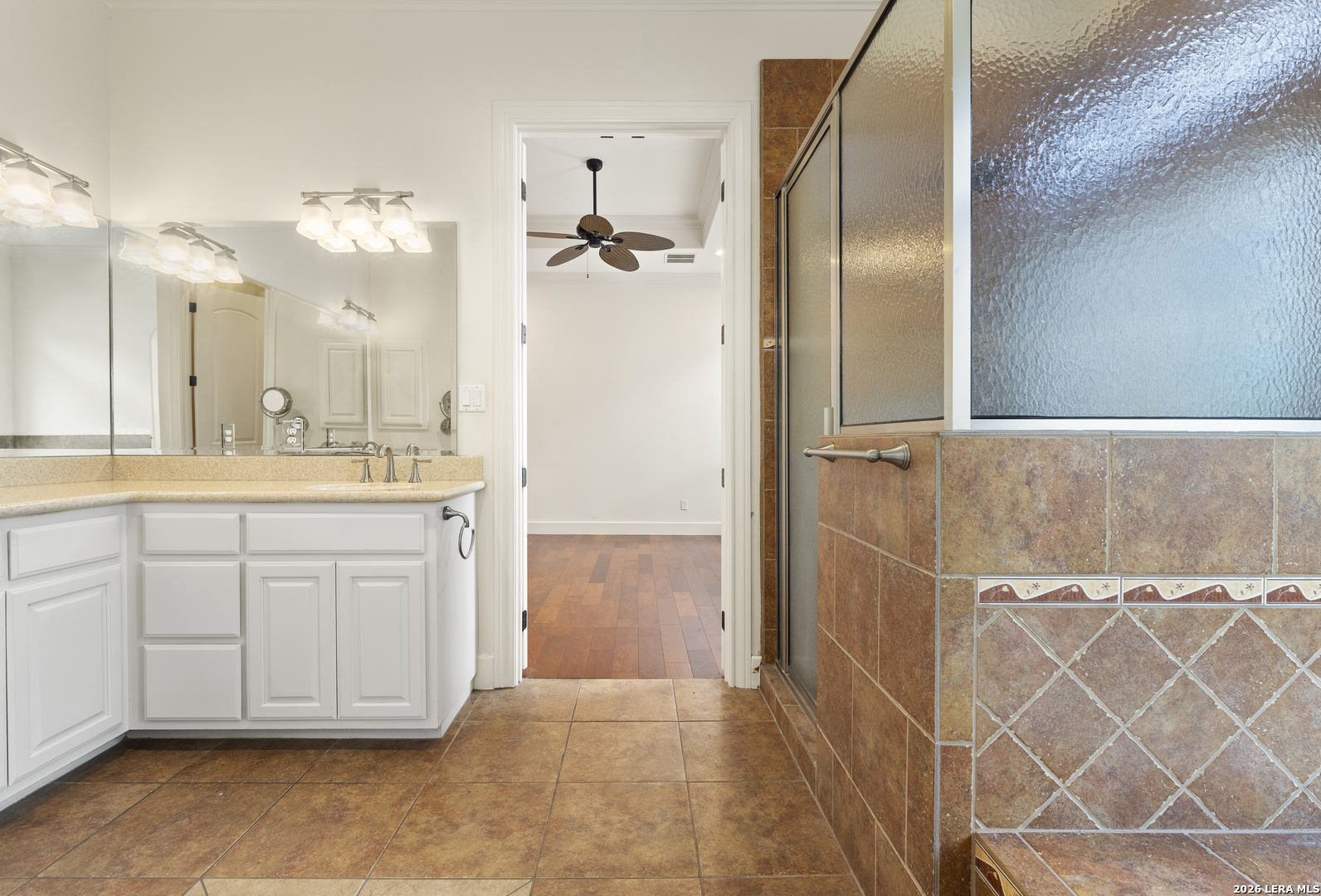 410 QUEEN ANNE CT
