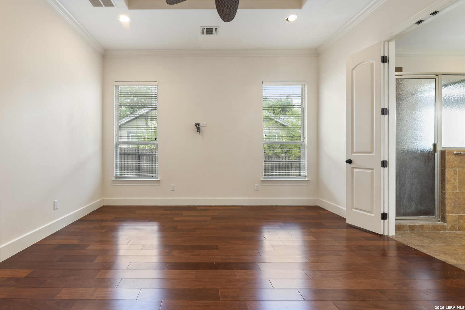 410 QUEEN ANNE CT