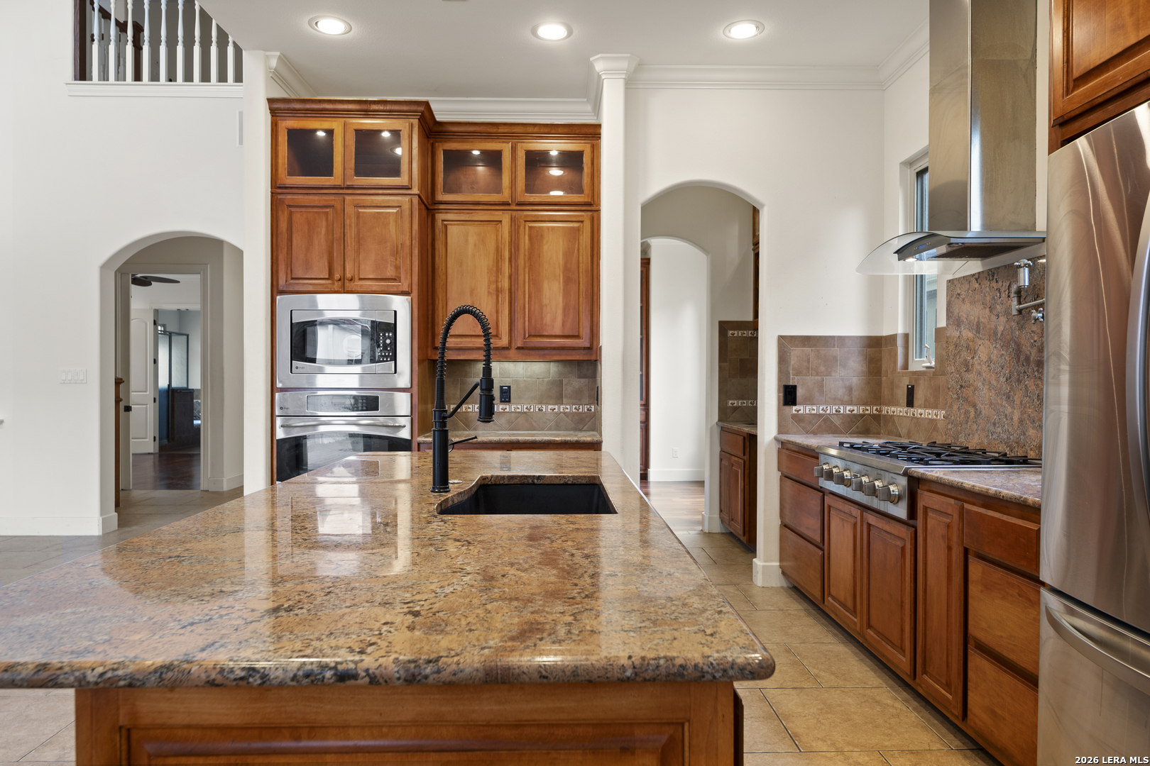 410 QUEEN ANNE CT