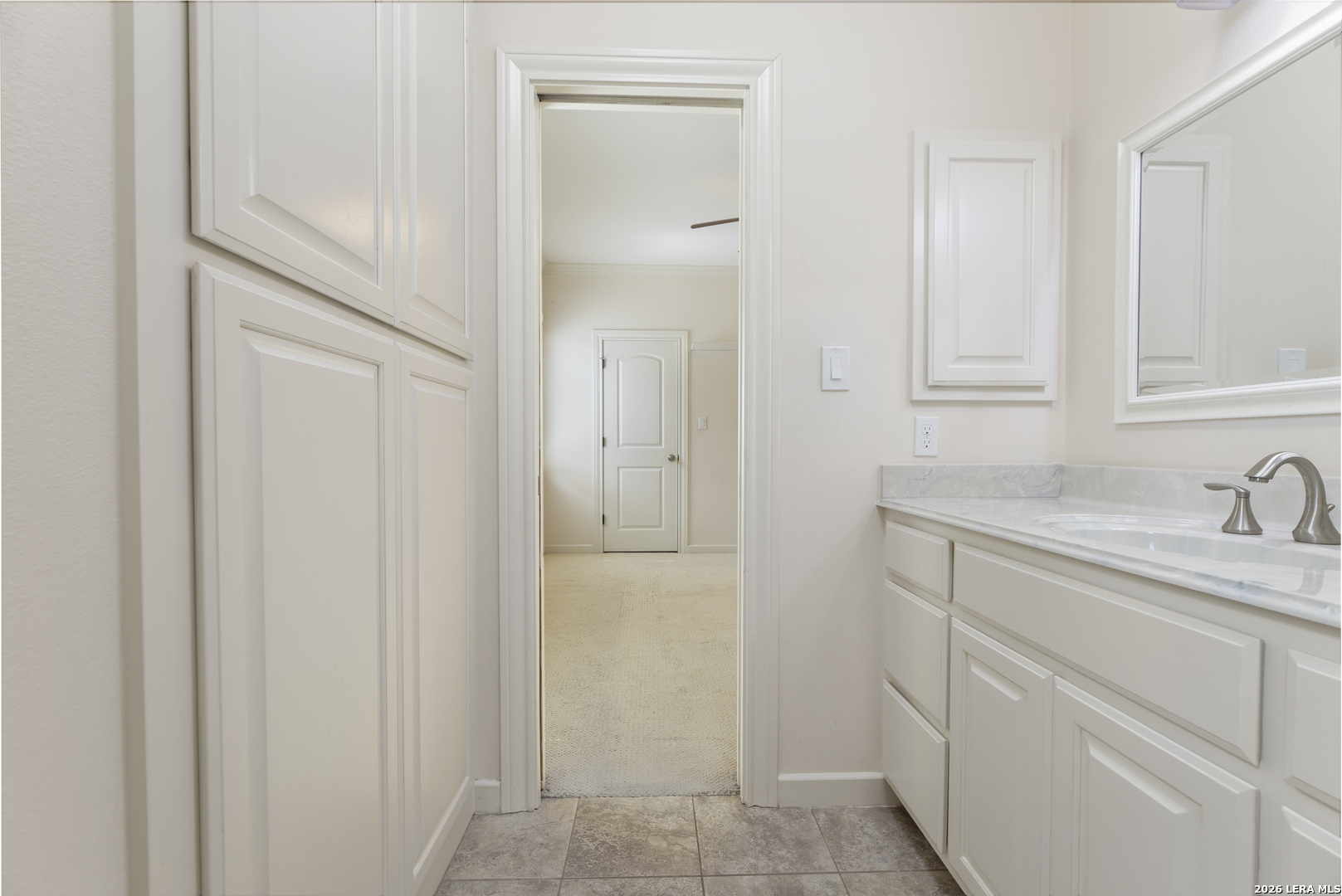 410 QUEEN ANNE CT