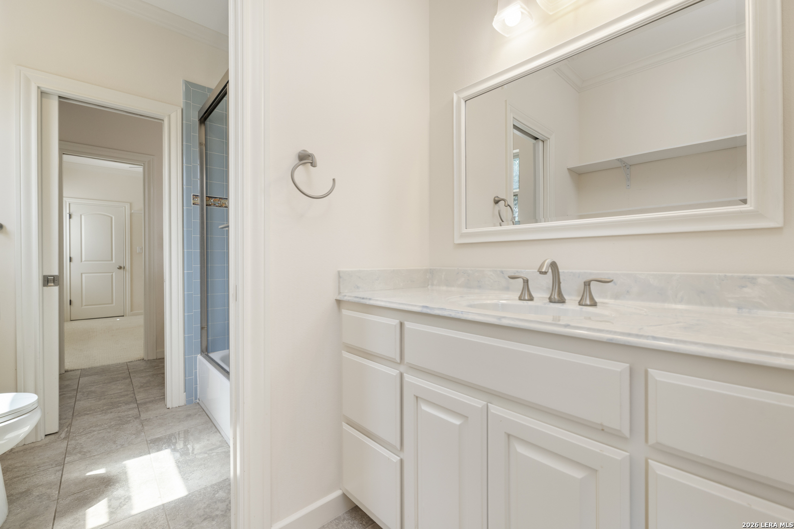 410 QUEEN ANNE CT