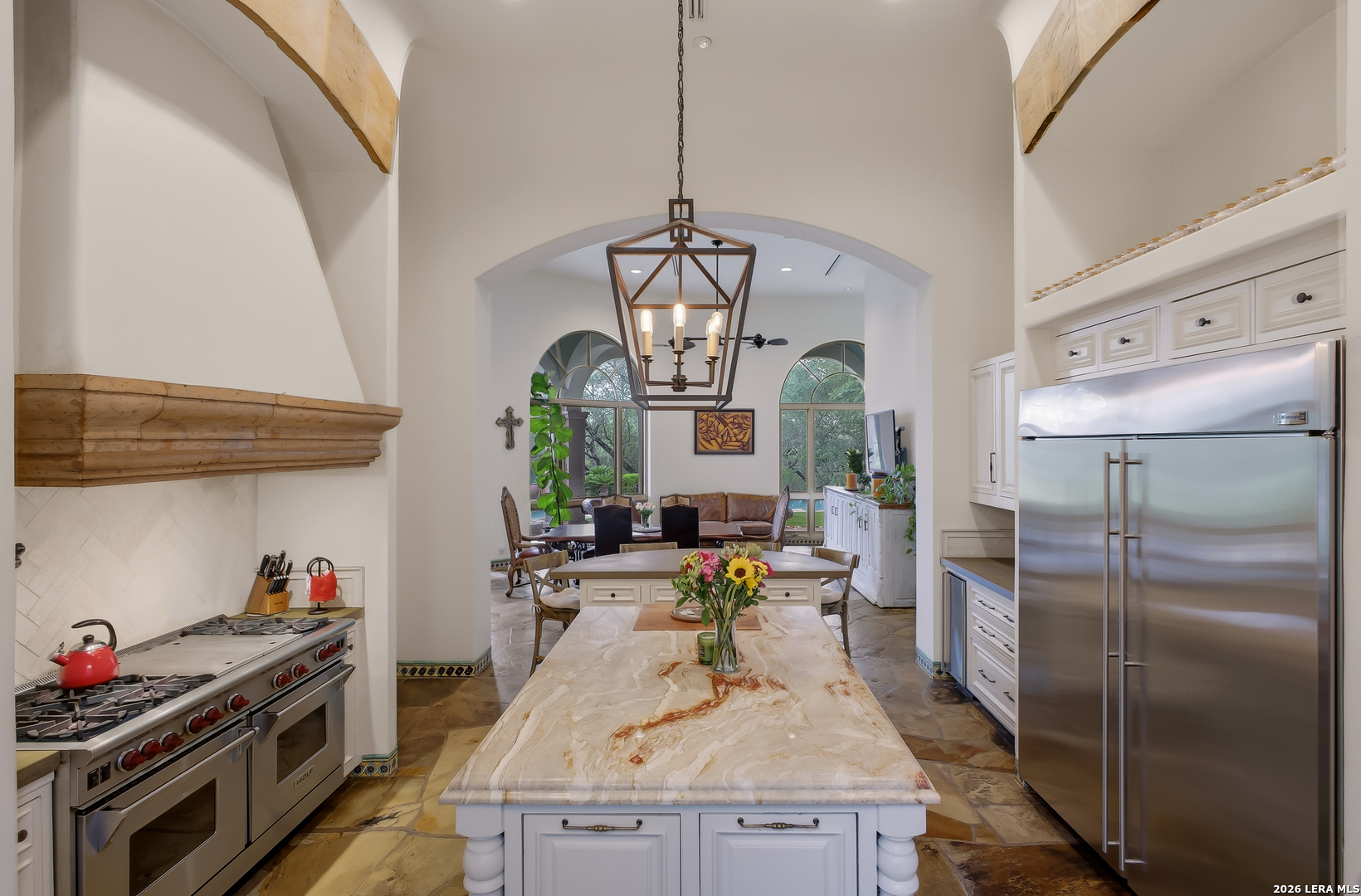 1726 GREYSTONE RDG