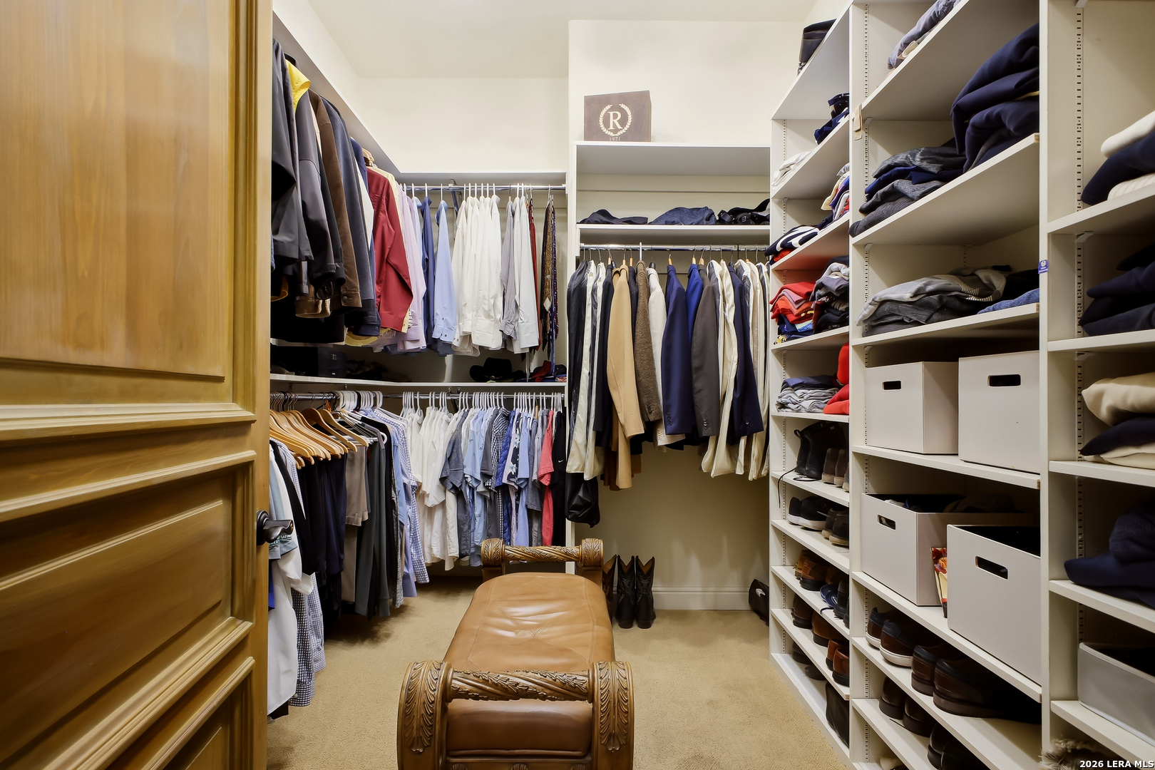 1726 GREYSTONE RDG