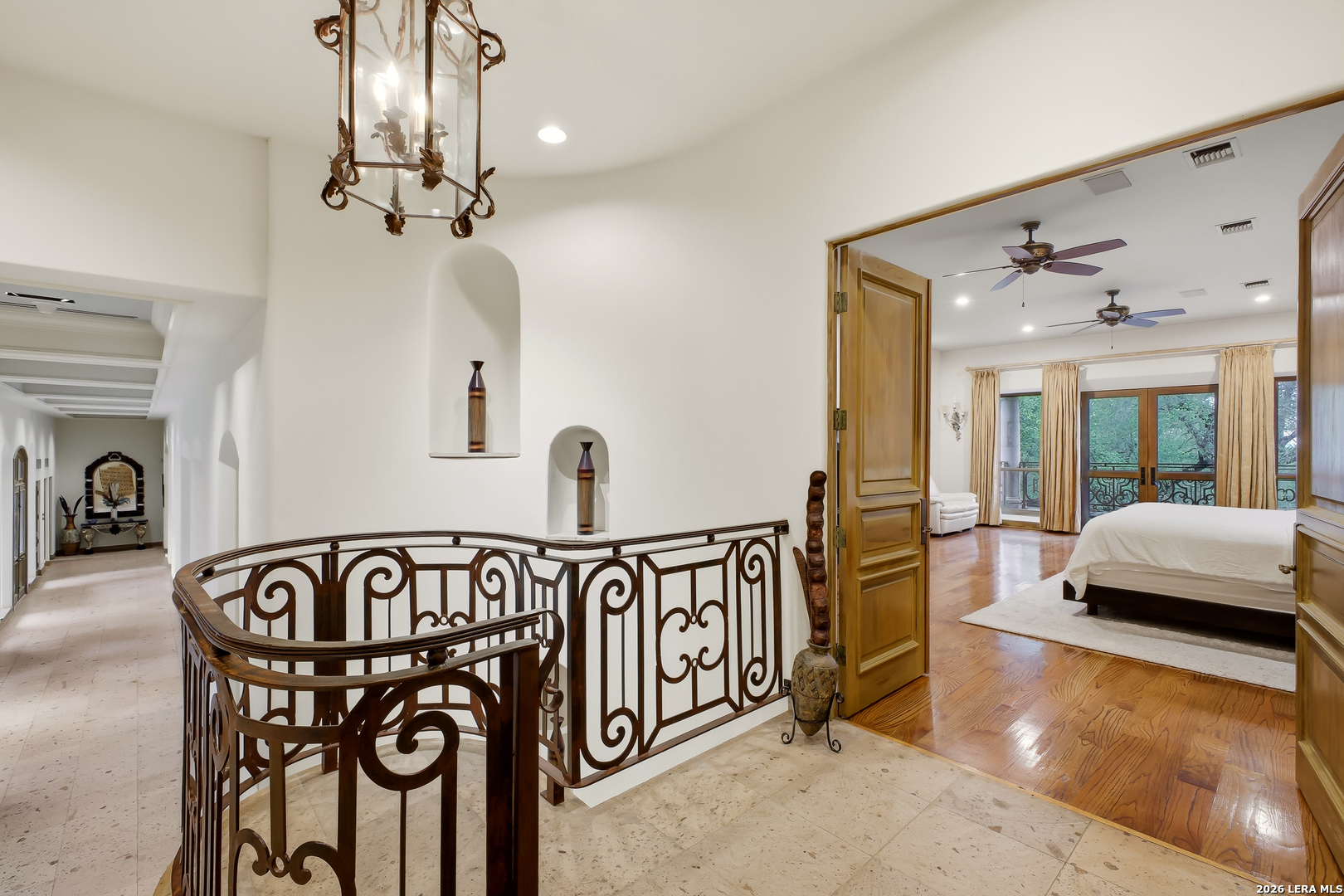 1726 GREYSTONE RDG